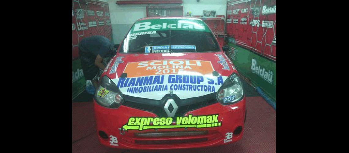 AgustÃ­n Herrera arranca otra temporada Lo harÃ con el Clio presente en el Premio CoronaciÃ³n 2014 