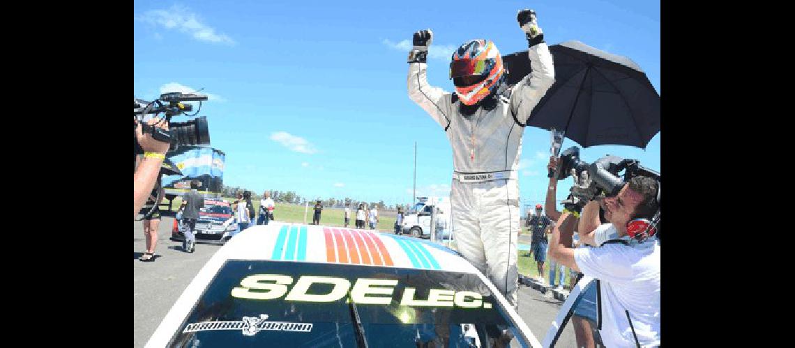Mariano Altuna ganador en ParanÃ es uno de los tres punteros que tiene Top Race V6 