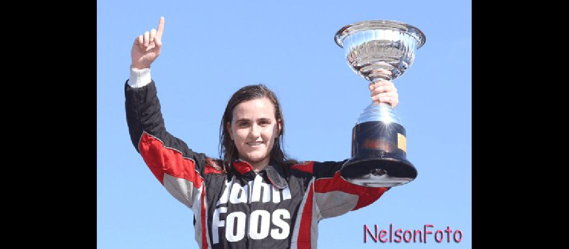 La Copa en lo mÃs alto Josefina Vigo ganÃ³ el domingo en La Plata su primera carrera en el GT 2000 