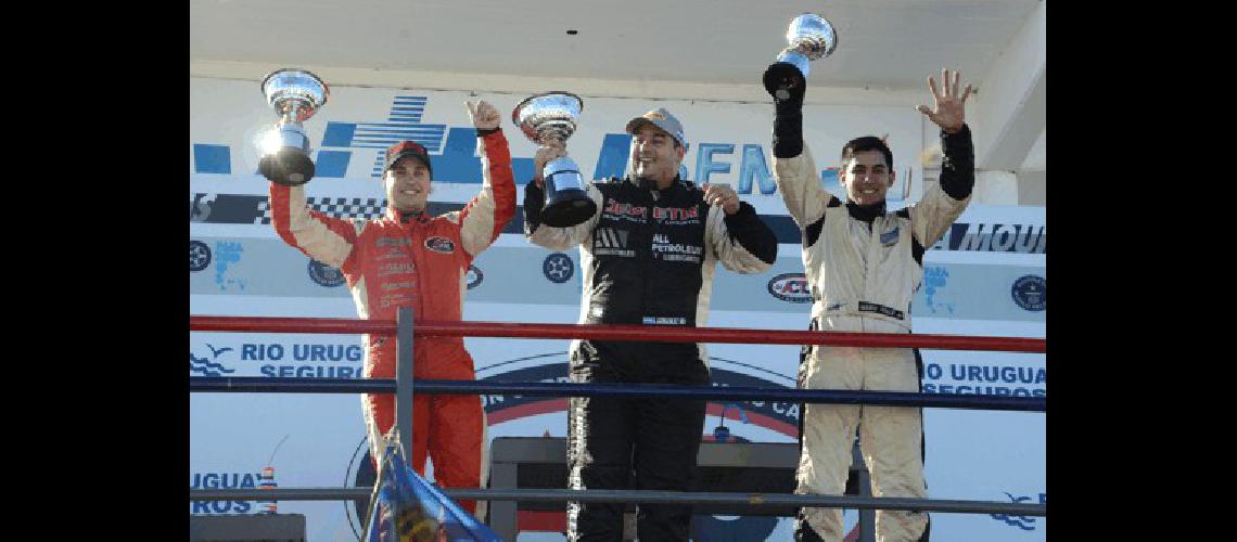 El podio del 8Âº capÃ­tulo del TCPM- Reynoso GonzÃlez y Valle 