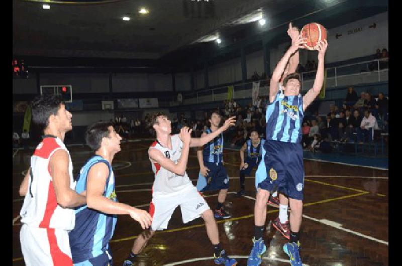 Argentino le ganÃ³ a HuracÃ�n de Tres Arroyos pero por diferencia de puntos el campeÃ³n fue el equipo tresarroyense 