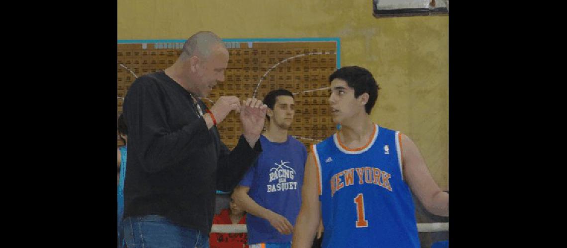 El Loco HernÃn Montenegro estuvo en La Madrid 