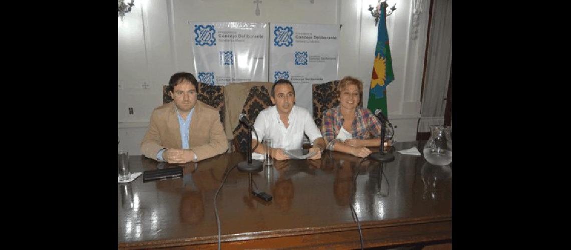 Marcelo y Mariela Morante junto al investigador David Lencina disertarÃn en el Seminario Internacional de Cannabis Medicinal que se realizarÃ el fin de semana venidero en La Madrid 