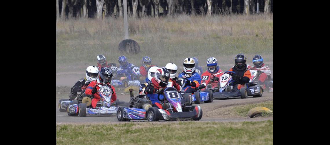 Directo 125cc cerrÃ³ el espectÃculo siendo ganador el tandilense NicolÃs Diez 