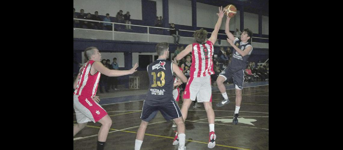 Racing A Club le ganÃ³ ayer a Estudiantes de La Plata 89-80 