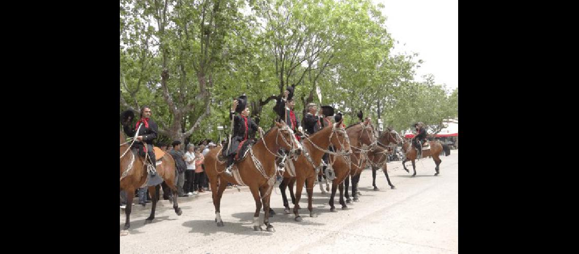 Uno de los momentos mÃs lindos del Festival de PeÃ±as y Fogones sin dudas serÃ el desfile 