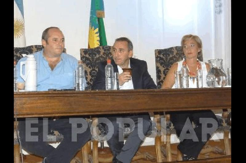 Los doctores Mariela y Marceo Morante y el intendente de General La Madrid MartÃ­n Randazzo estarÃn en el Primer Congreso Nacional sobre cannabis y salud 