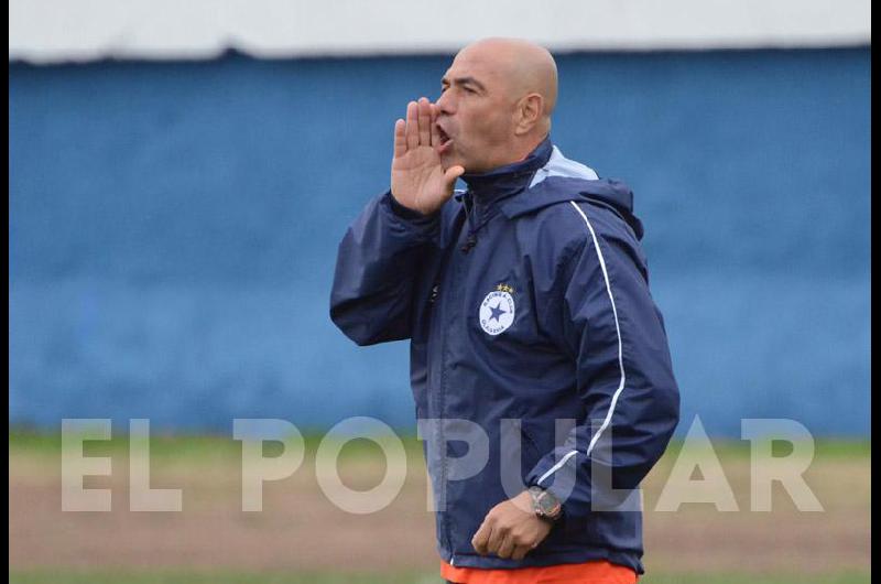 Carlos Girardengo dejoacute de ser el entrenador de Racing
