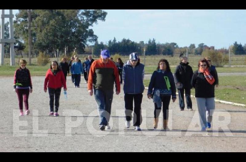 Cientos de abuelos de toda la regiÃ³n llegarÃn maÃ±ana a Laprida 