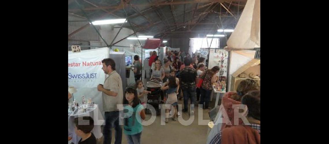 MÃs de 30 stands se reunieron en la Expo La Madrid 