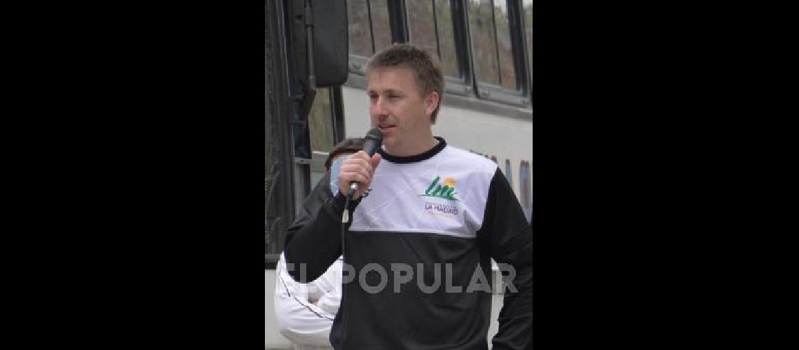 Marcelo Hagg presentÃ³ la capacitaciÃ³n en bÃsquet que se realizarÃ maÃ±ana en La Madrid 