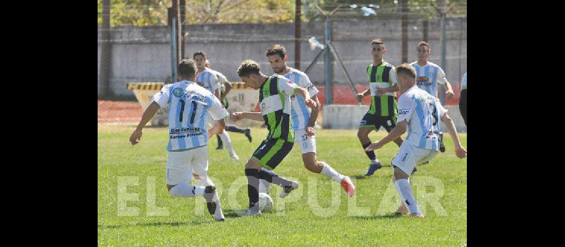 Embajadores le ganÃ³ como visitante a Ferro Carril Sud y llegÃ³ a 7 puntos 