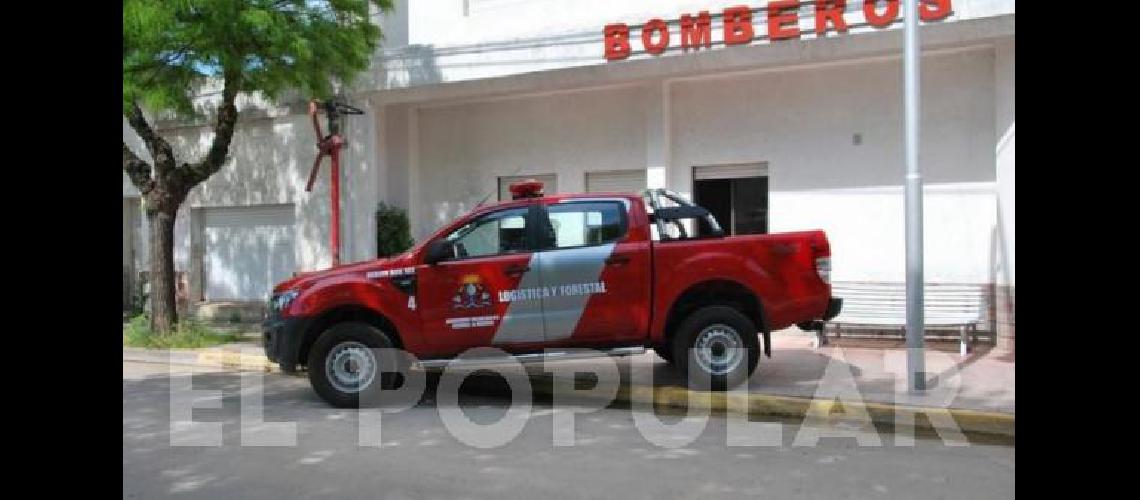 En el cuartel de Bomberos Voluntarios de La Madrid se harÃ un toque de sirena para reclamar 