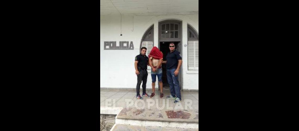 El detenido de 22 aÃ±os fue interceptado ayer en el barrio NicolÃs Avellaneda 