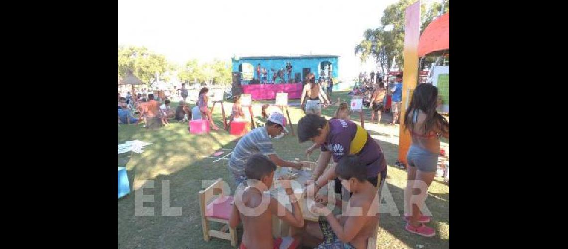 Se disputoacute la segunda edicioacuten del triatloacuten Actitud Baraboglia