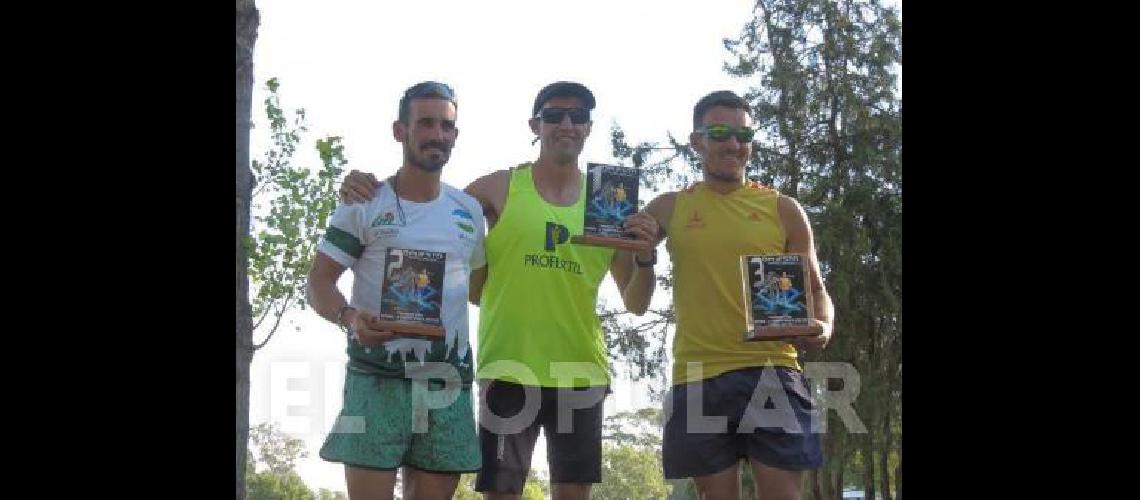 Se disputoacute la segunda edicioacuten del triatloacuten Actitud Baraboglia