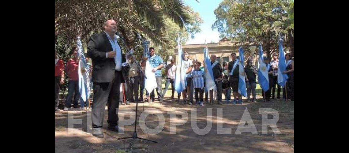 Durante el acto protocolar se llamÃ³ a la unidad de la comunidad 