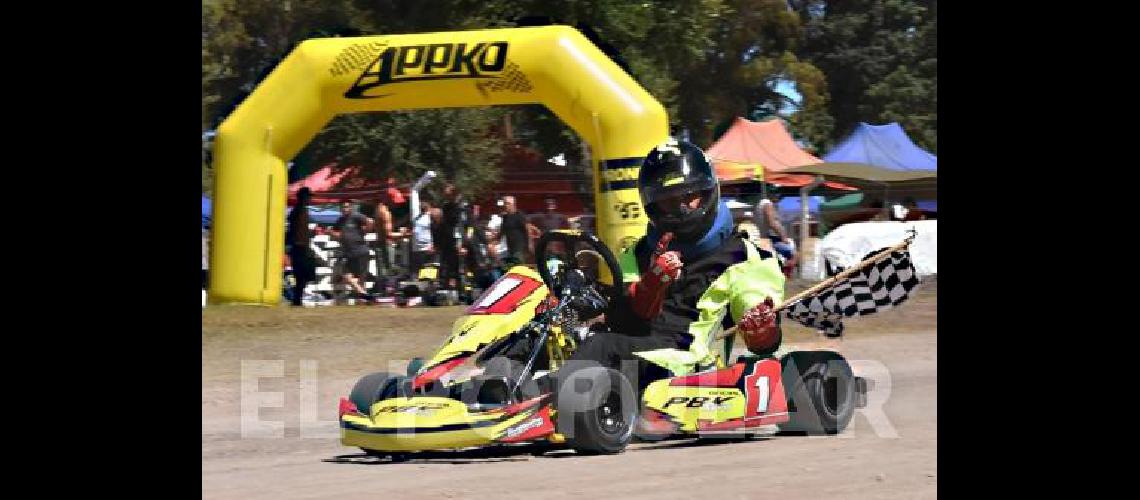 El campeÃ³n mostrÃ³ sus garras Jonathan Elbich no tuvo rivales en MÃster 150c 
