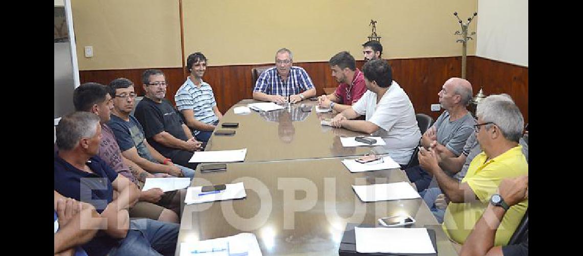 El presidente de la LFO Mario PaternÃ³ descatÃ³ anoche la presencia de los funcionarios municipales en la reuniÃ³n del CE 