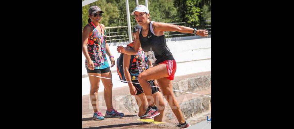 Florencia JuÃrez ganÃ³ la dura prueba de 21 km 