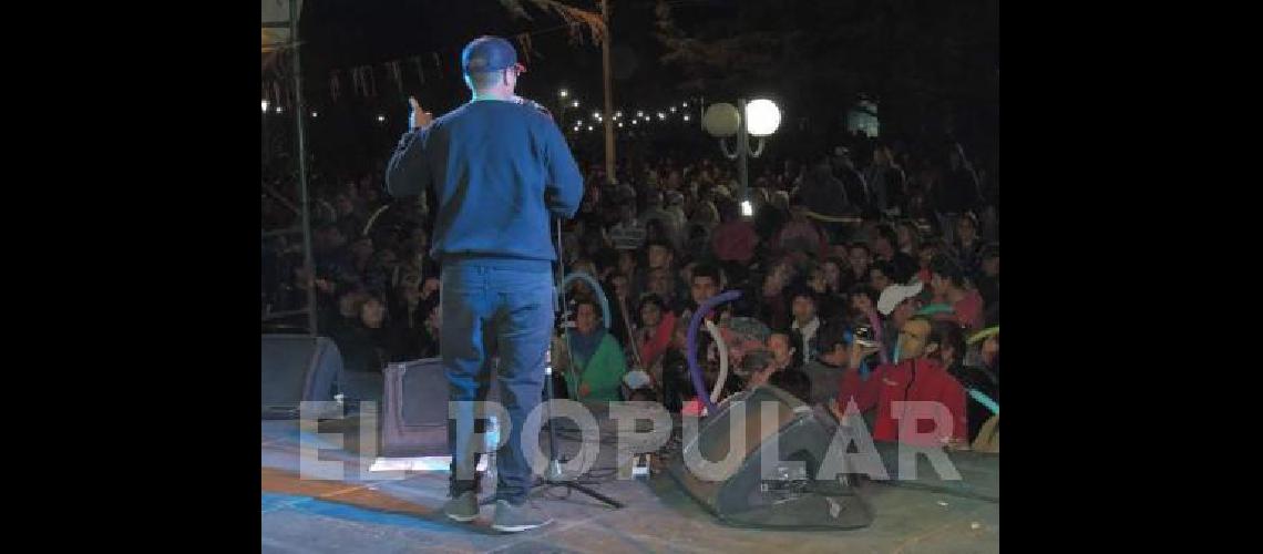 Durante las dos noches de carnaval hubo espectÃculos artÃ­sticos 
