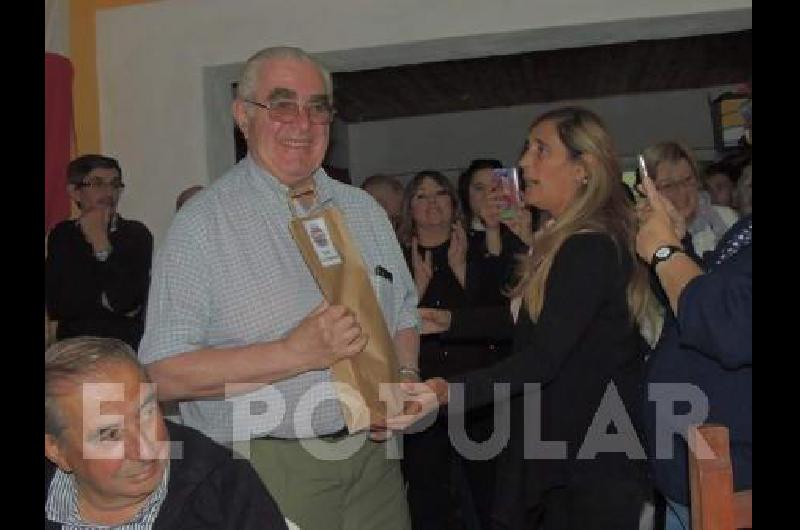 El profesor Daniel Arrondo brindÃ³ una charla en la UCR de La Madrid 