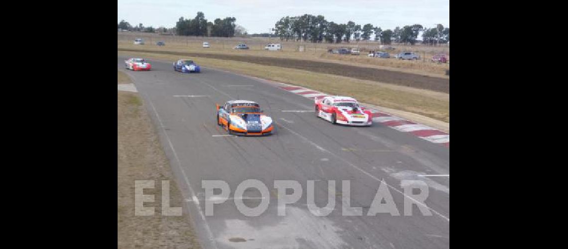 Largada del TSS en el AutÃ³dromo Hermanos Emiliozzi Sin inconvenientes DamiÃn Covatti se llevÃ³ la 