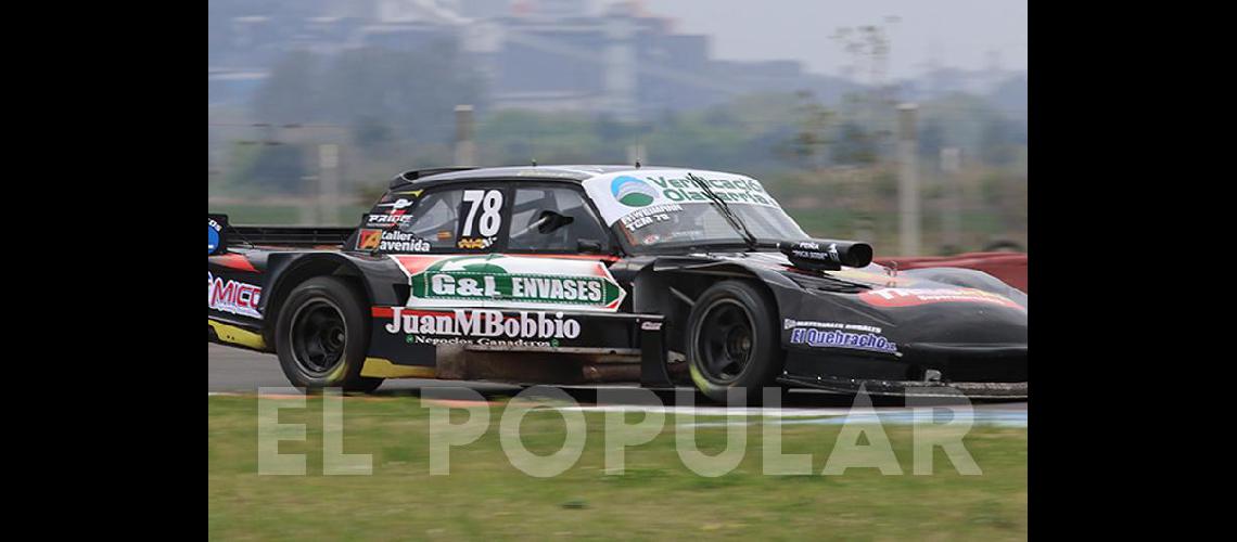 Alejandro Weimann <br> cierra la etapa regular