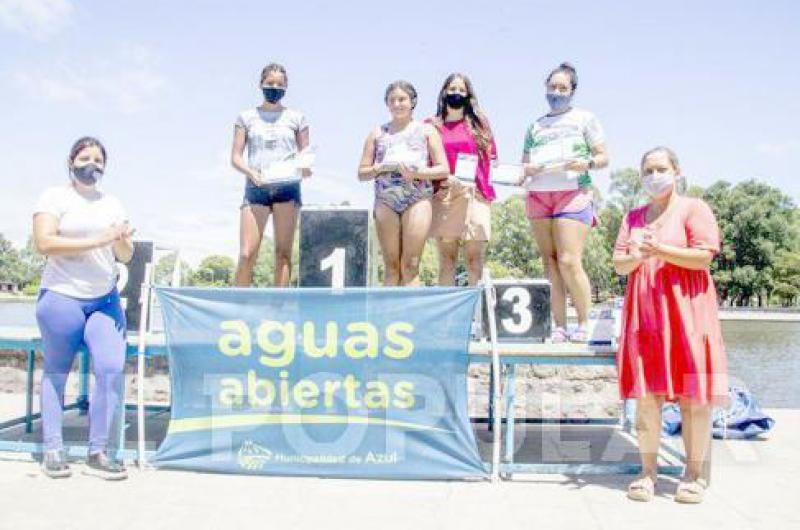 Natacioacuten de aguas abiertas- Olavarrienses en Azul