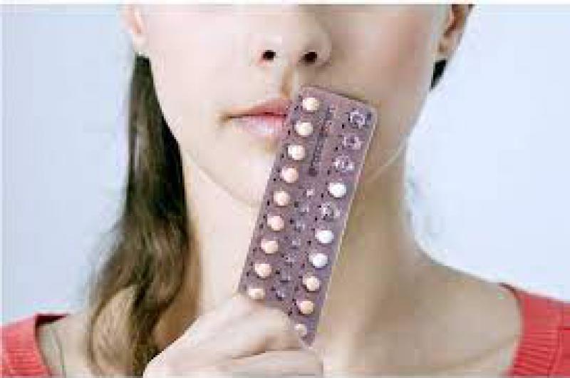 Advierten que maacutes de un milloacuten de mujeres podriacutean dejar los anticonceptivos orales