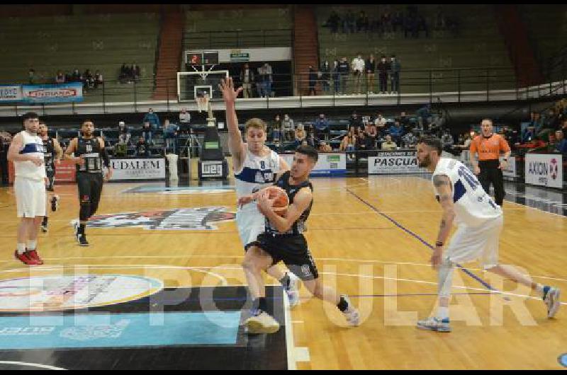 Estudiantes iniciÃ³ anoche con derrota un nuevo camino en la Liga Argentina de BÃ�squetbol (LAB) 