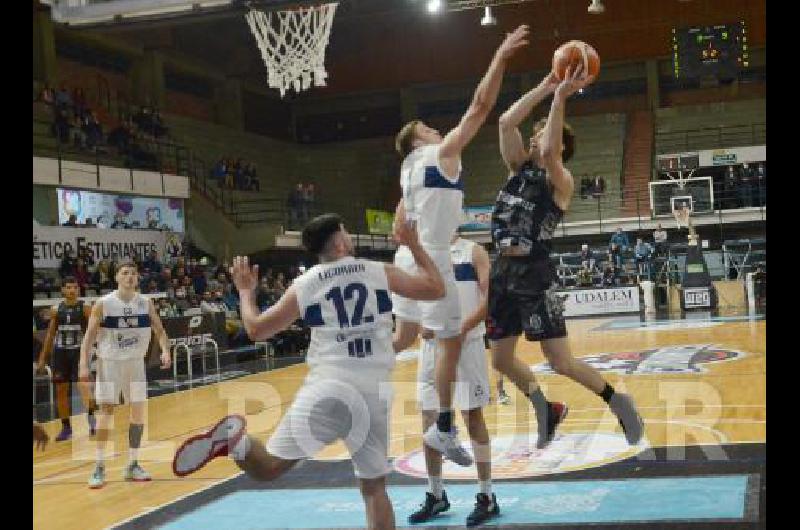 Estudiantes perdiÃ³ el pasado viernes en el debut frente a Gimnasia y Esgrima La Plata por 79-68 