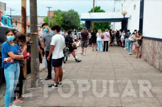 Alta demanda de hisopados en el centro de testeos en El Fortín