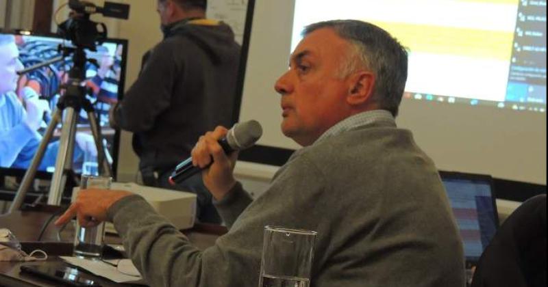 Fabin Menéndez explicó por qué el FdT no discutió el Presupuesto en el Concejo