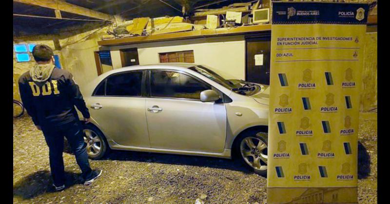 Dos hombres de 30 y 37 años aprehendidos en este procedimiento policial que incluyó el hallazgo de ms siete gramos de cocaína fraccionada