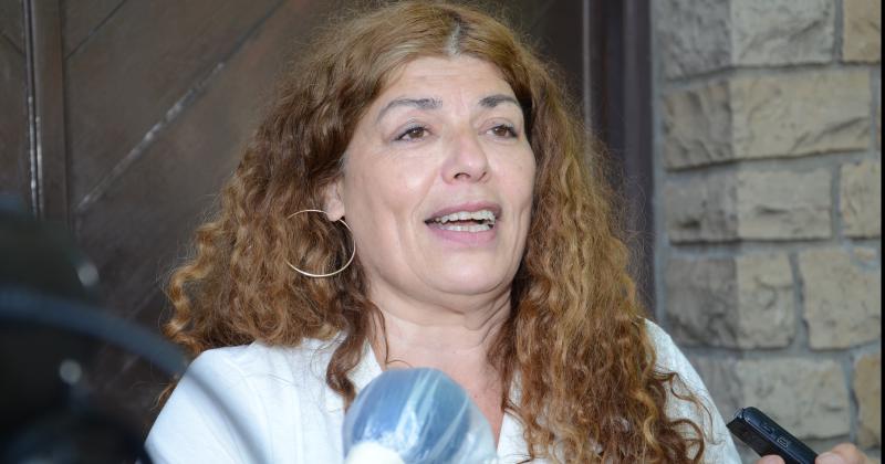 Nosotros atendemos a gente de todas las clases sociales hay que trabajar para la no estigmatización para que la gente hable ms de estos temas afirmó Torres