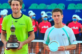 Diego Schwartzman en la premiación tras perder con Casper Ruud