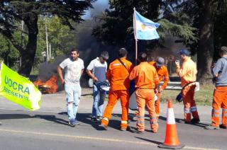 Es el  segundo día en el que reclaman la falta de viticos de ropa y los elementos de seguridad de prevención por la pandemia de Covid