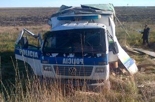 Ratifican la pena para policiacutea imputado por un vuelco fatal