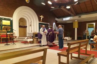 Se inician hoy los Viacutea Crucis de la parroquia San Cayetano