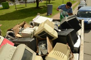 El lugar que propuso el Municipio para esta actividad es el Ecopunto del Parque Avellaneda ubicado frente al Barrio CECO I Adem�s indicaron que en caso de precipitaciones la actividad se suspender�