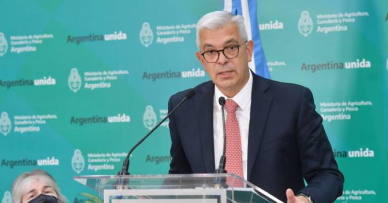 Domiacutenguez- El Gobierno busca desacoplar el mercado interno de los precios internacionales