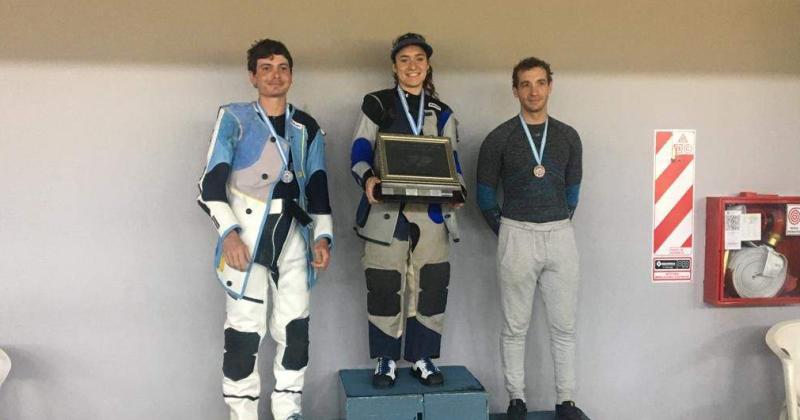La olavarriense en lo ms alto del podio