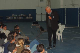 Gustavo Santilln contó su experiencia junto a otros veteranos