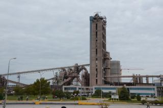 AOMA anunció medidas por los trabajadores de limpieza industrial de Loma Negra