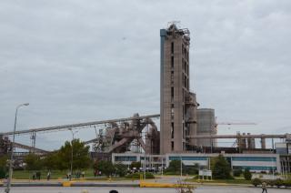 Loma Negra considera irracional y arbitraria la medida de fuerza de AOMA