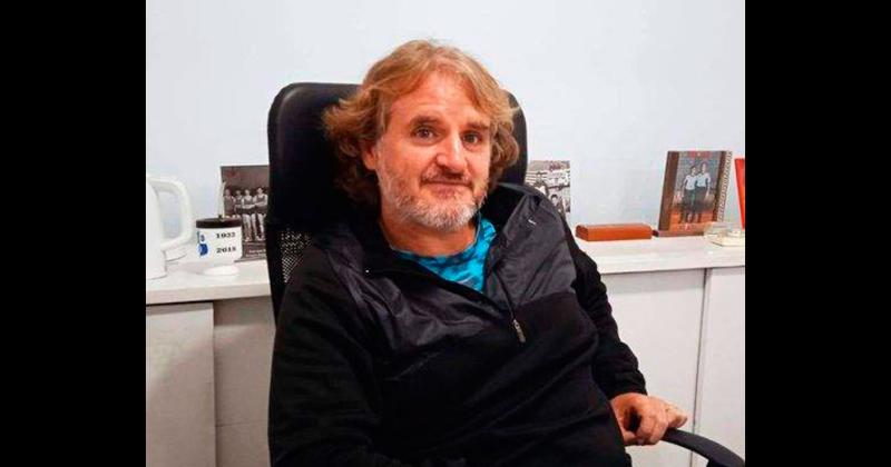 Hay que abrir puertas  para que cada vez haya ms chicos jugando al bsquetbol dijo el presidente saliente
