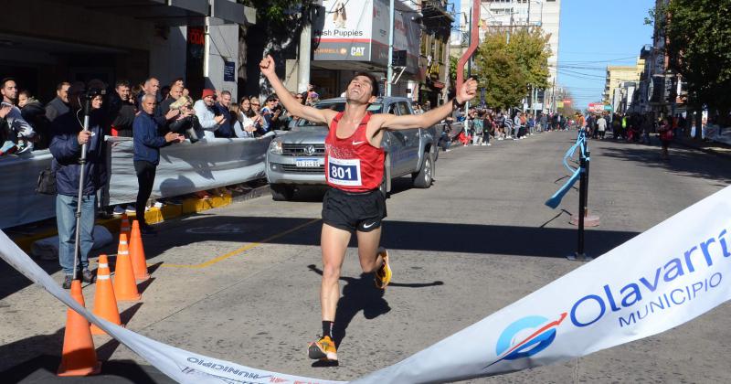 Gustavo Fernndez el gran ganador de la Vuelta al Municipio