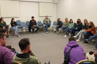 Se realizoacute la primera reunioacuten del Municipio con juventudes sobre nocturnidad y violencias