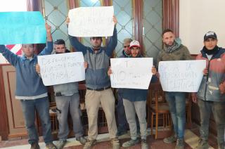 TUVI- obreros de la construccioacuten piden que no se suspenda la obra